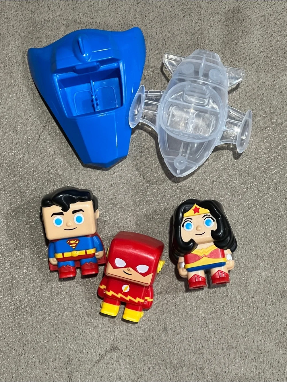 DC Rides Lot Of Wendy’s Kid’s Meal Toys Superman & Wonder Women & Flash